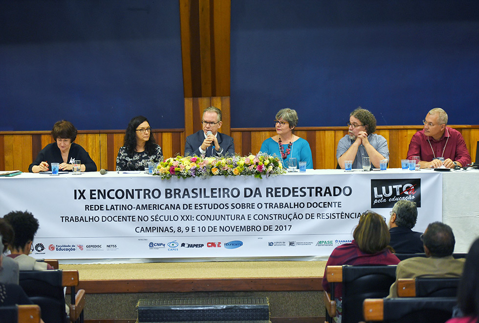 Mesa de abertura no Centro de Convenções da Unicamp