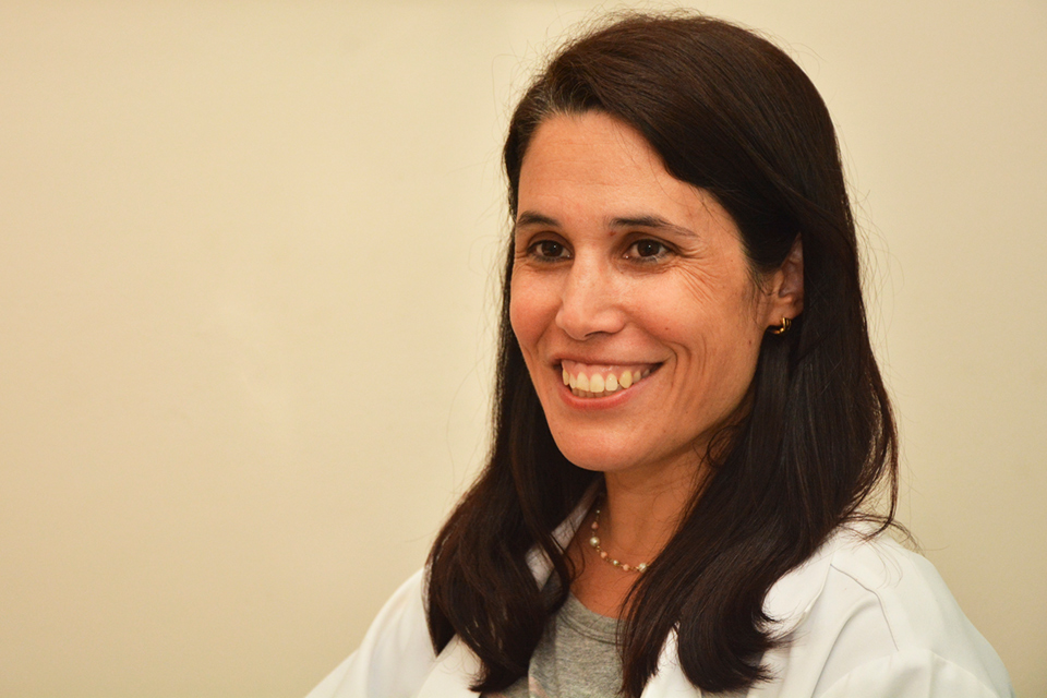 Professora Maria Augusta Montenegro, do Departamento de Neurologia da Faculdade de Ciências Médicas