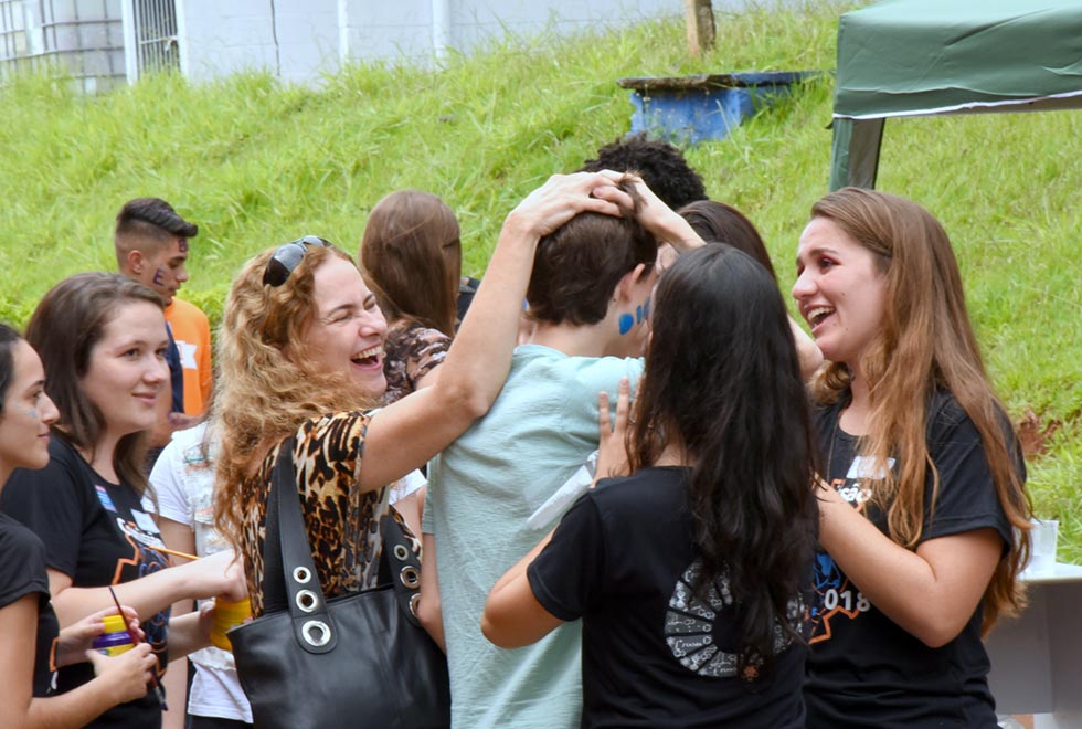 Veteranos e calouros festejam