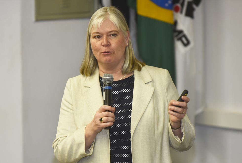 Universidade Cardiff é apresentada