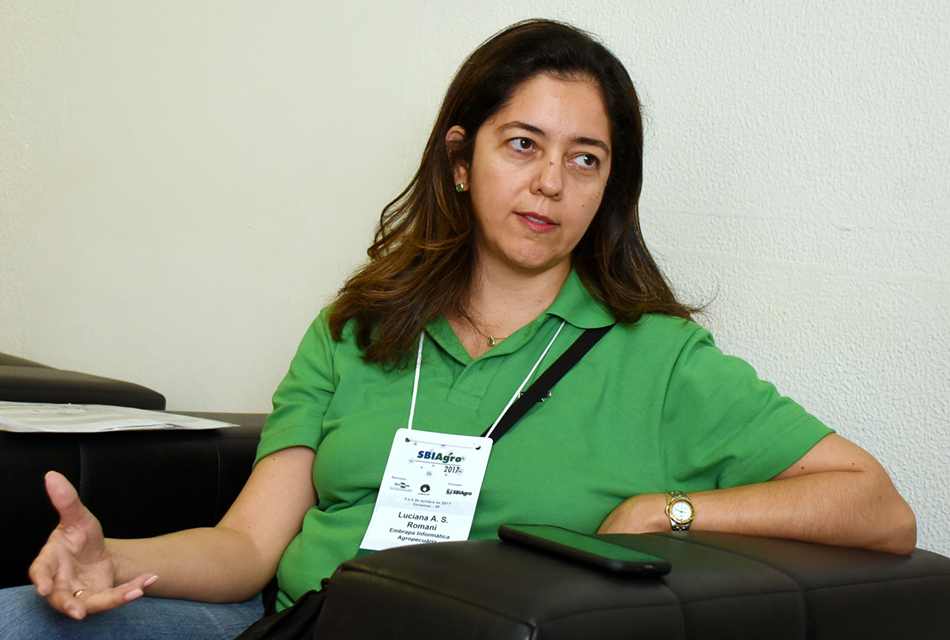 Luciana Alvim Santos Romani, organizadora do SBIAgro 2017