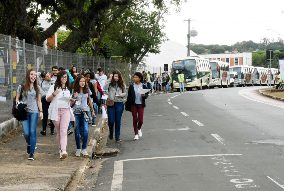 Delegações chegando na UPA 2018