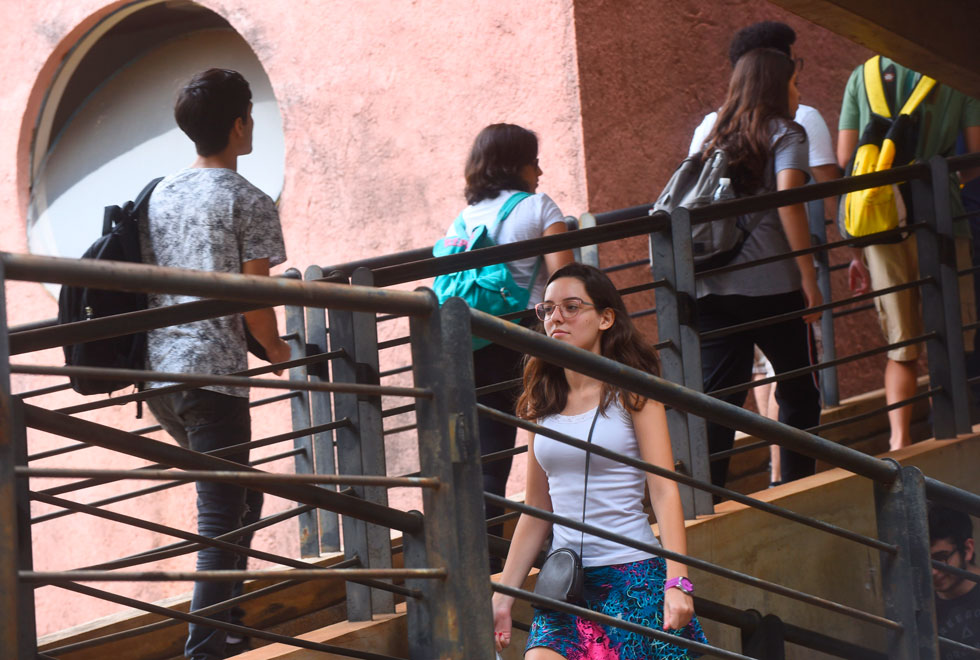 Segundo dia da segunda fase do Vestibular 2020. Ciclo Básico 2 em Campinas