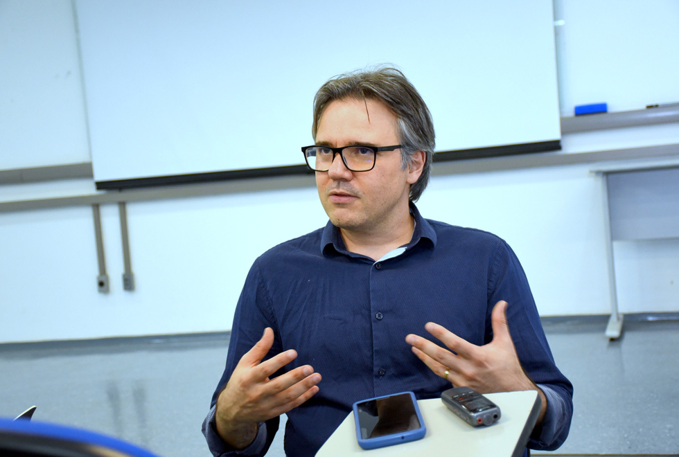 André da Fonseca, professor do Centro de Educação, Comunicação e Artes (CECA)