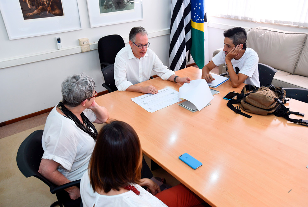 Convite para criar obra no campus veio após o artista receber o Prêmio Fundação Bunge 2019