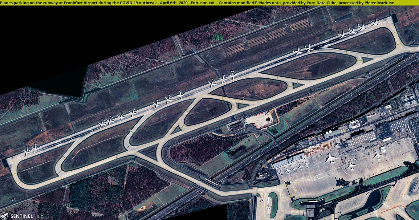 Foto aérea mostra aviões estacionados na pista do Aeroporto de Frankfurt, na Alemanha, durante o período de lockdown foto mostra imagem aérea de aeroporto com aviões estacionados na pista