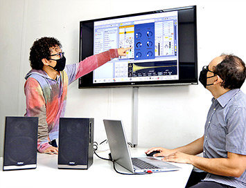 Tecnologia com pedido de patente depositado no INPI pela Inova Unicamp permite criar sonoridades modernas e únicas a partir do controle do efeito Gate Tecnologia com pedido de patente depositado no INPI pela Inova Unicamp permite criar sonoridades modernas e únicas a partir do controle do efeito Gate