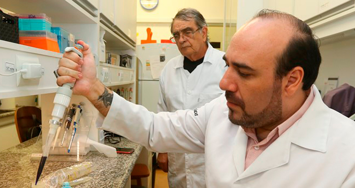 A tecnologia foi licenciada com exclusividade para a spin-off NanoImmunotherapy Pharma, formada por docentes e pesquisadores da Unicamp. Concessão norte-americana pode acelerar estudos em fase clínica. A tecnologia foi licenciada com exclusividade para a spin-off NanoImmunotherapy Pharma, formada por docentes e pesquisadores da Unicamp. Concessão norte-americana pode acelerar estudos em fase clínica.