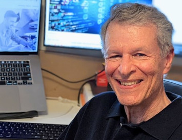Roberto Lotufo, professor da FEEC, é um dos fundadores da NeuralMind que fornece soluções em Inteligência Artificial Roberto Lotufo, professor da FEEC, é um dos fundadores da NeuralMind que fornece soluções em Inteligência Artificial