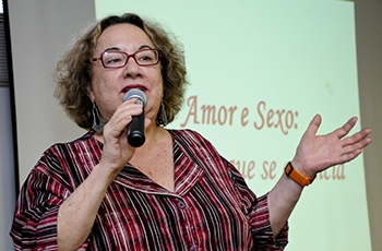 Psicanalista Regina Navarro Lins