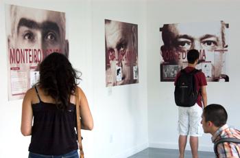 Visitantes na exposição 