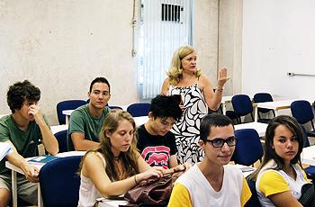 Turma orientada pela professora Maria Teresa Françoso