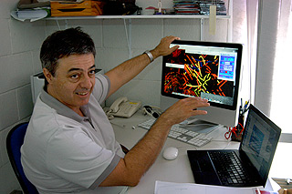 O professor Jônatas Manzolli, um dos autores de TraMa: "A obra é a informação compartilhada por todos". (Foto: Antoninho Perri)