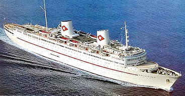 O navio Navarino numa foto da década de 80 (Foto: Reprodução)