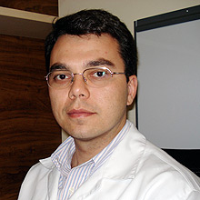 O médico radiologista Severino Aires de Araújo Neto, autor da tese: dados mais valiosos vêm do consultório médico (Foto: Divulgação)