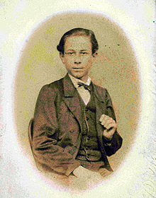 Aos 15 anos, em 1864, no Recife (Foto: Fundação Joaquim Nabuco)