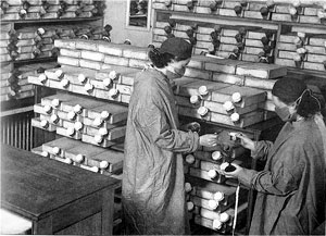 Fermentação do Penicillium na Escola de Patologia Sir William Dunn, na Universidade de Oxford. (Foto: Divulgação)