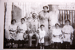 Uma família negra de Cachoeira em imagem de 1930 (Fotos: Reprodução/Divulgação)