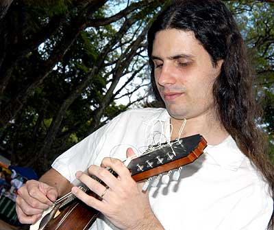 O músico Almir Côrtes: encanto com o timbre que Jacob extraía do bandolim