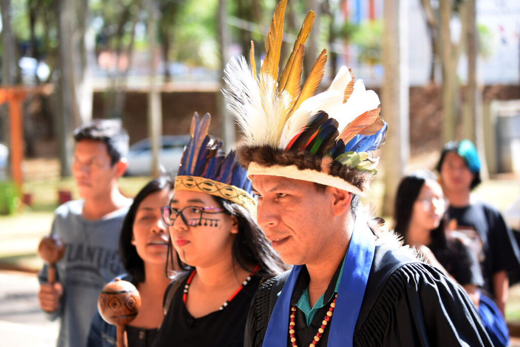 Jeovane Lima, da etnia Tariano, graduou-se no curso de Midialogia foi o segundo estudante indígena formado pela Unicamp